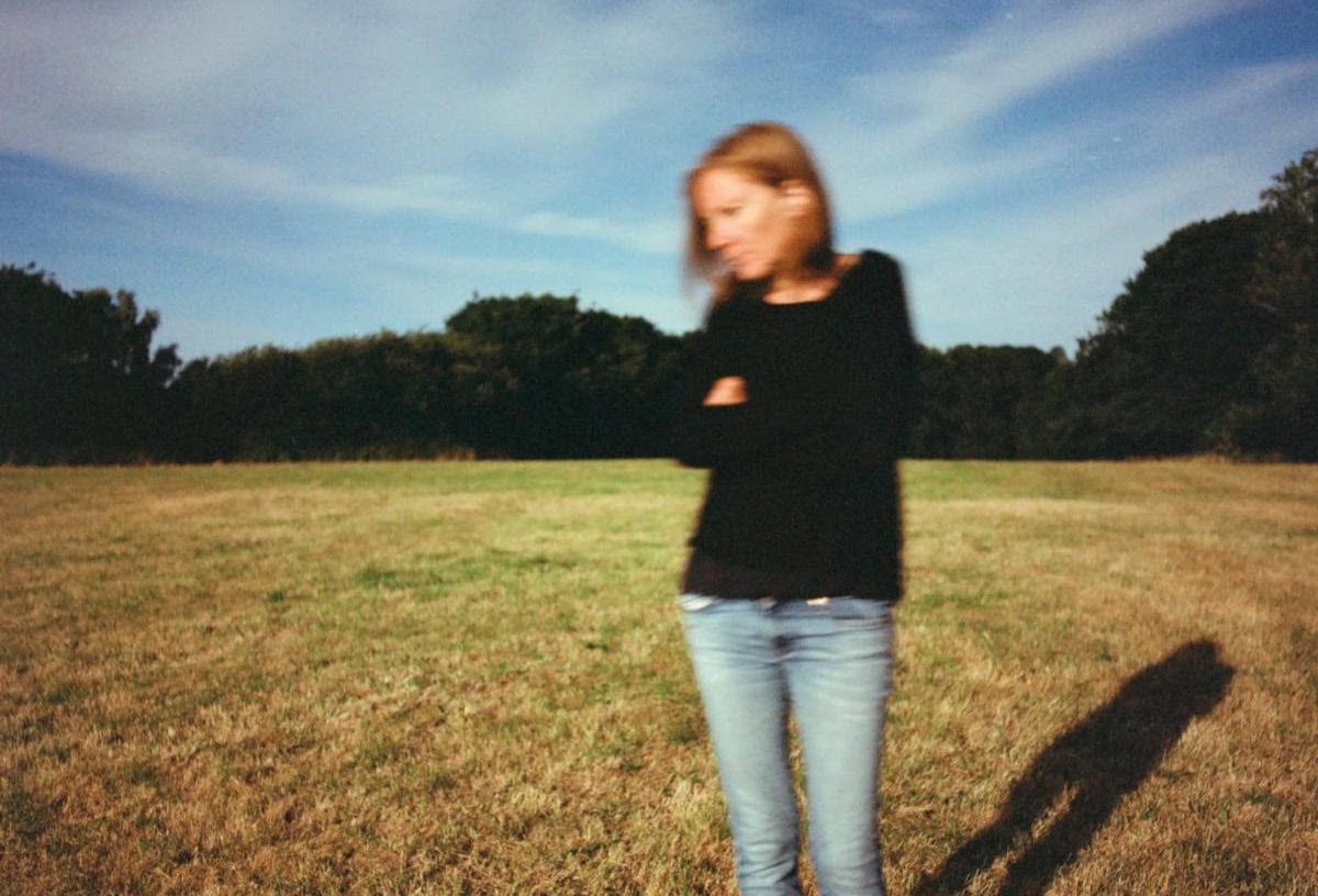 Beth Gibbons, Lives Outgrown